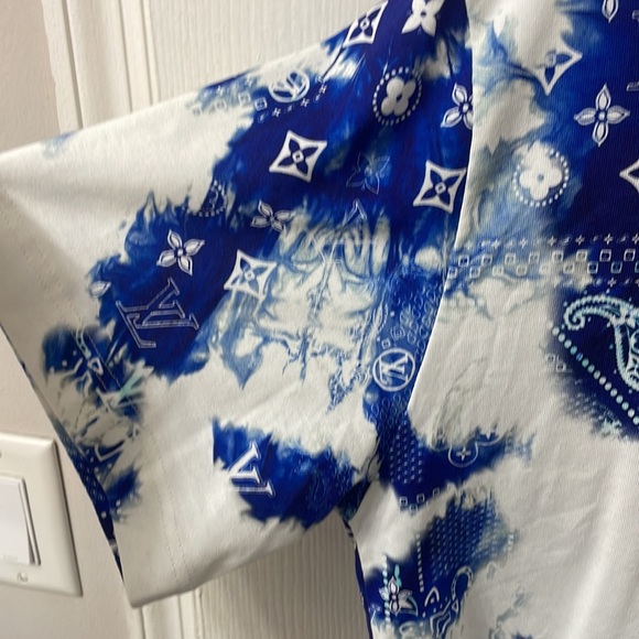 Louis Vuitton blue bandana shirt like brand new worn for 30 mins men’s medium - Picture 4 of 12